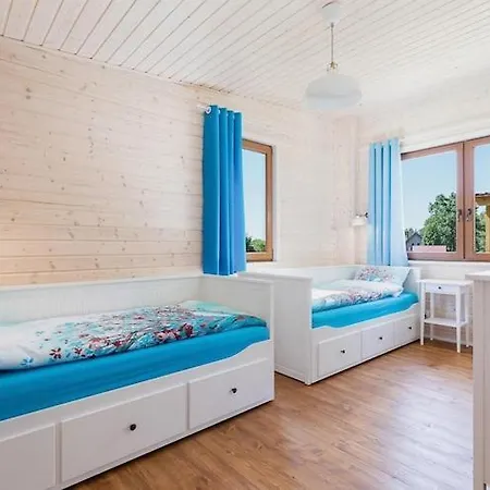 Comfortable No 5 , Summer Pool *